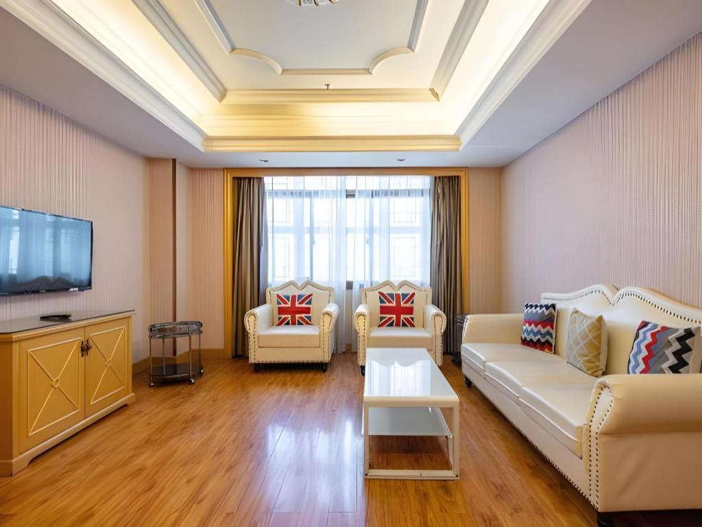 Vienna International Hotel Lhasa Potala Palace Екстериор снимка